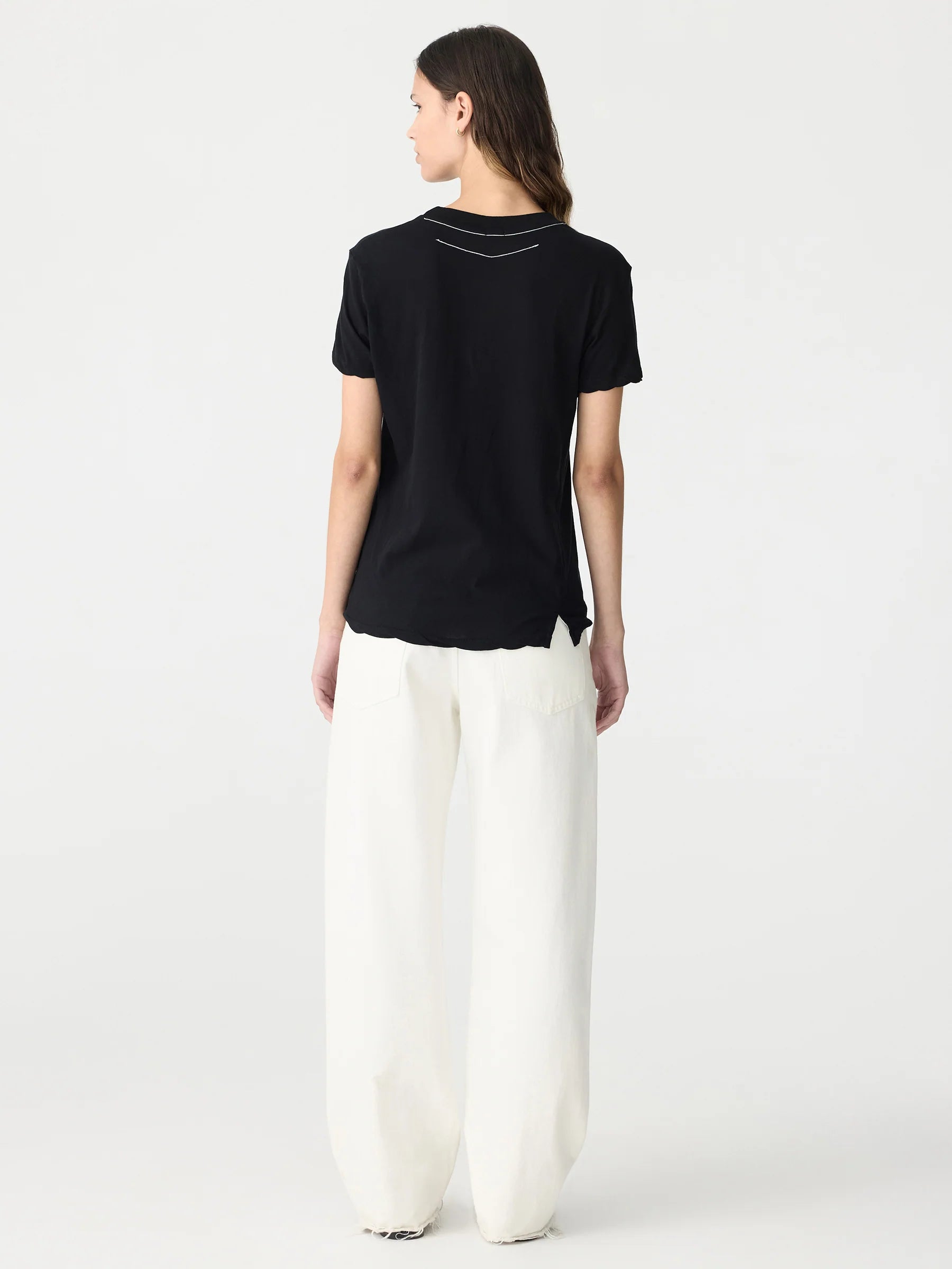 Bassike Classic Tshirt Black