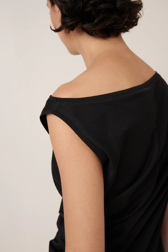 Kowtow Asymmetric Top Black