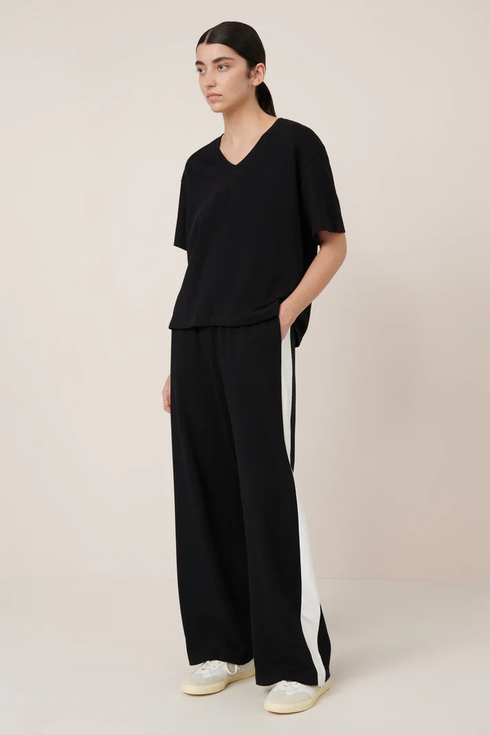 Kowtow Unity Tee Black