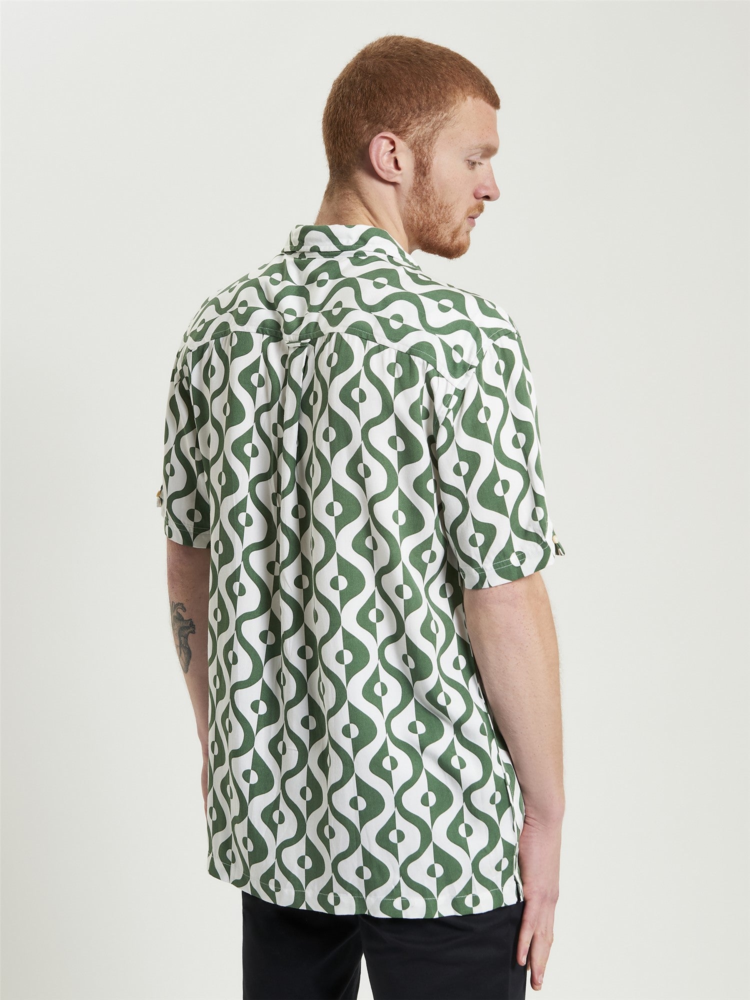 Ben Sherman Carnaby Geo Print SS Shirt Forest