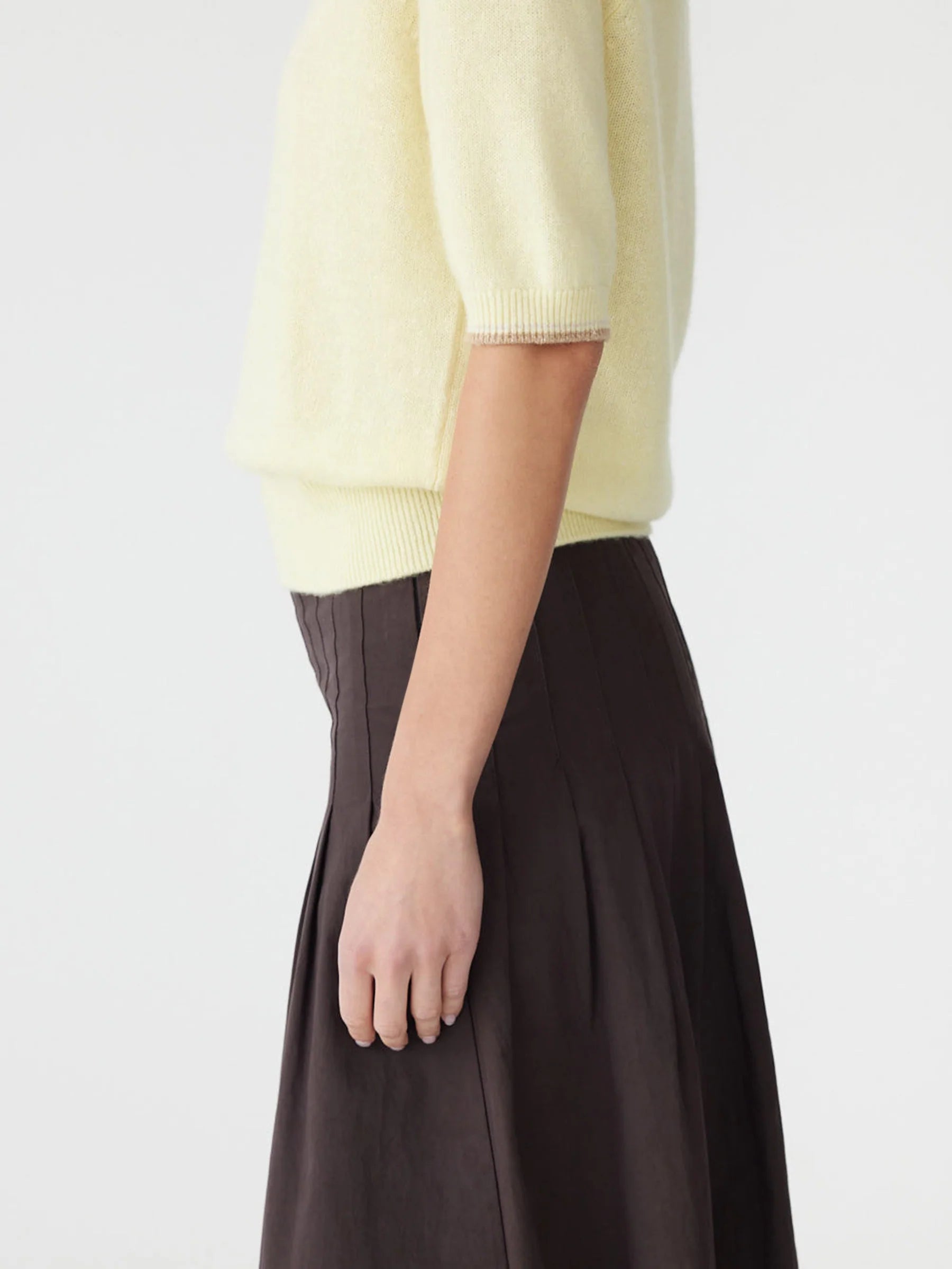 Bassike Cashmere/Linen Raglan Knit Lemon/Tan