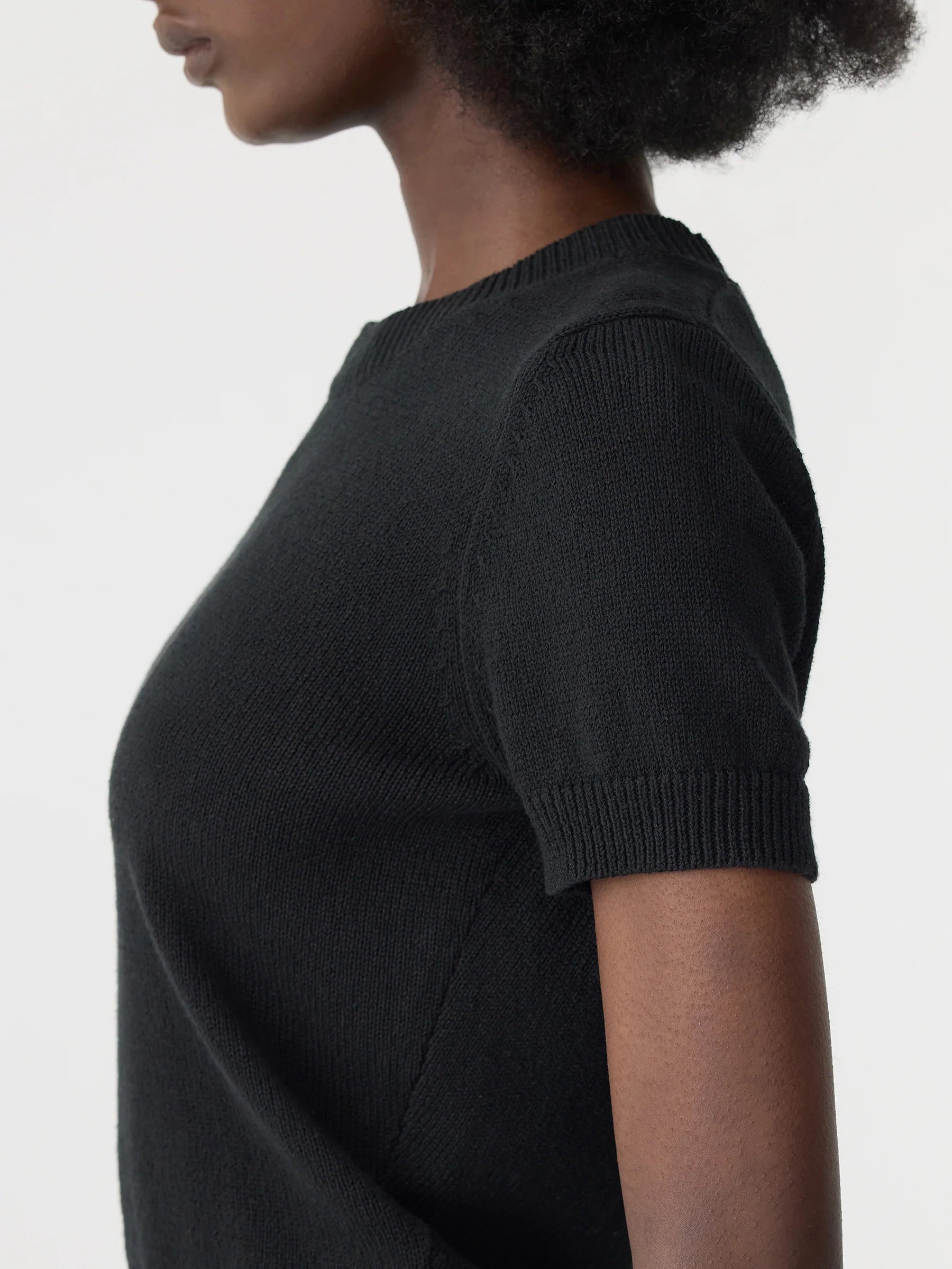 Bassike Cotton/Linen Slim S/S Knit Top Black