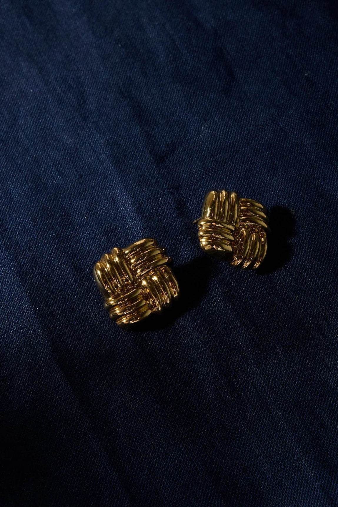 Stories be Told Chunky Square Weave Gold Stud Earring
