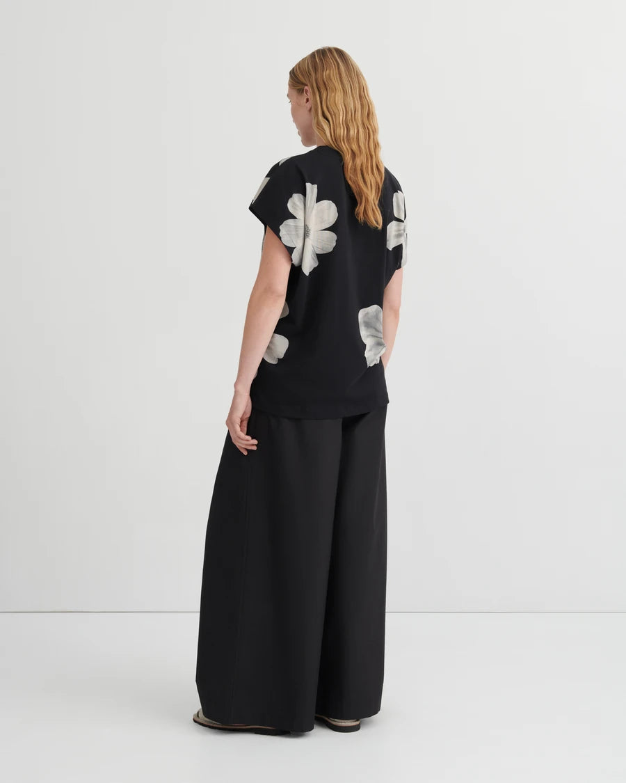 Kowtow  Geometry Tee Monochrome Floral