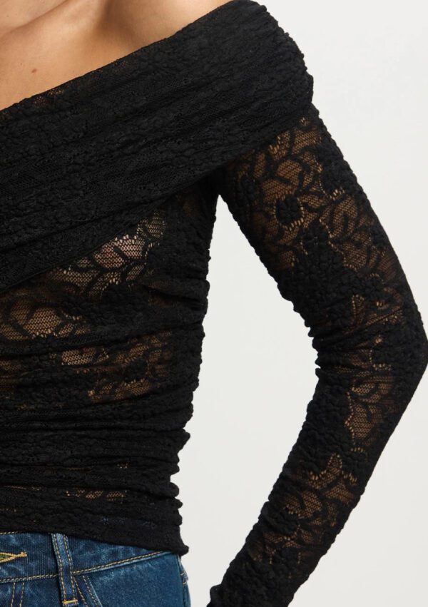 Kivari Marie Lace Top Black